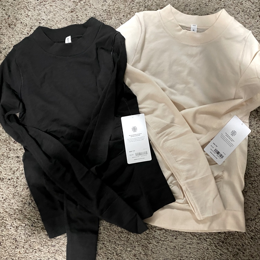 Athleta long sleeve, lightweight fitted shirt. BRAND NEW w tags.
